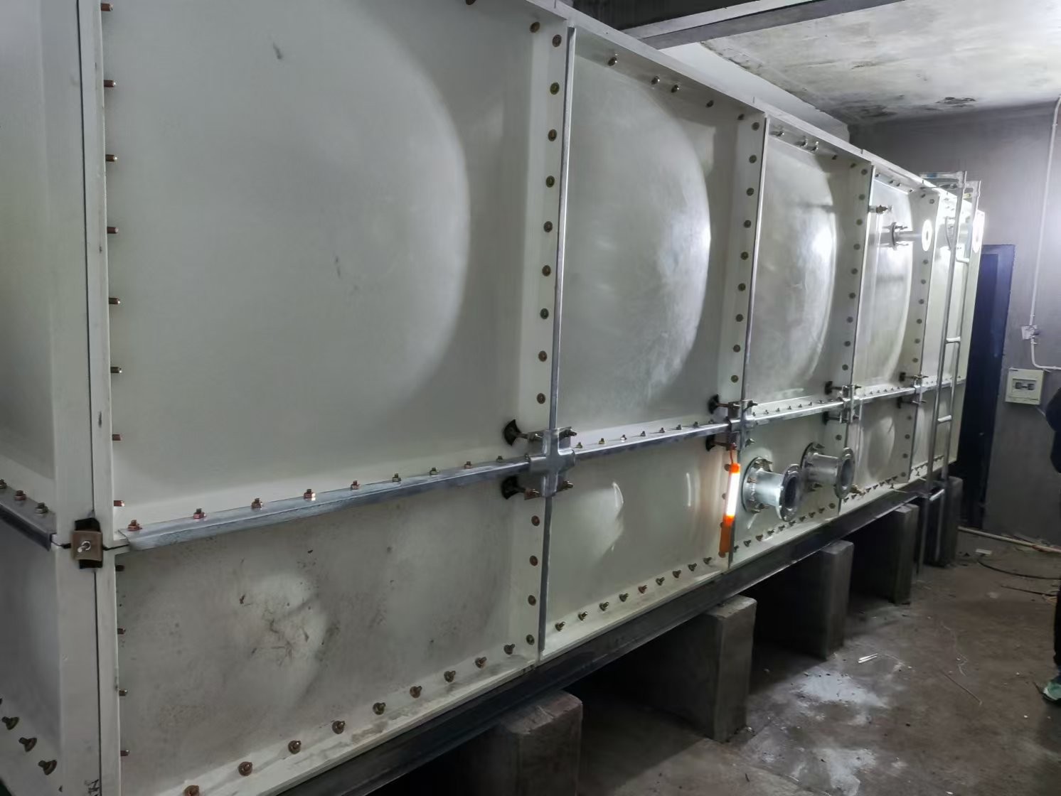 陜西榆林玻璃鋼生活水箱